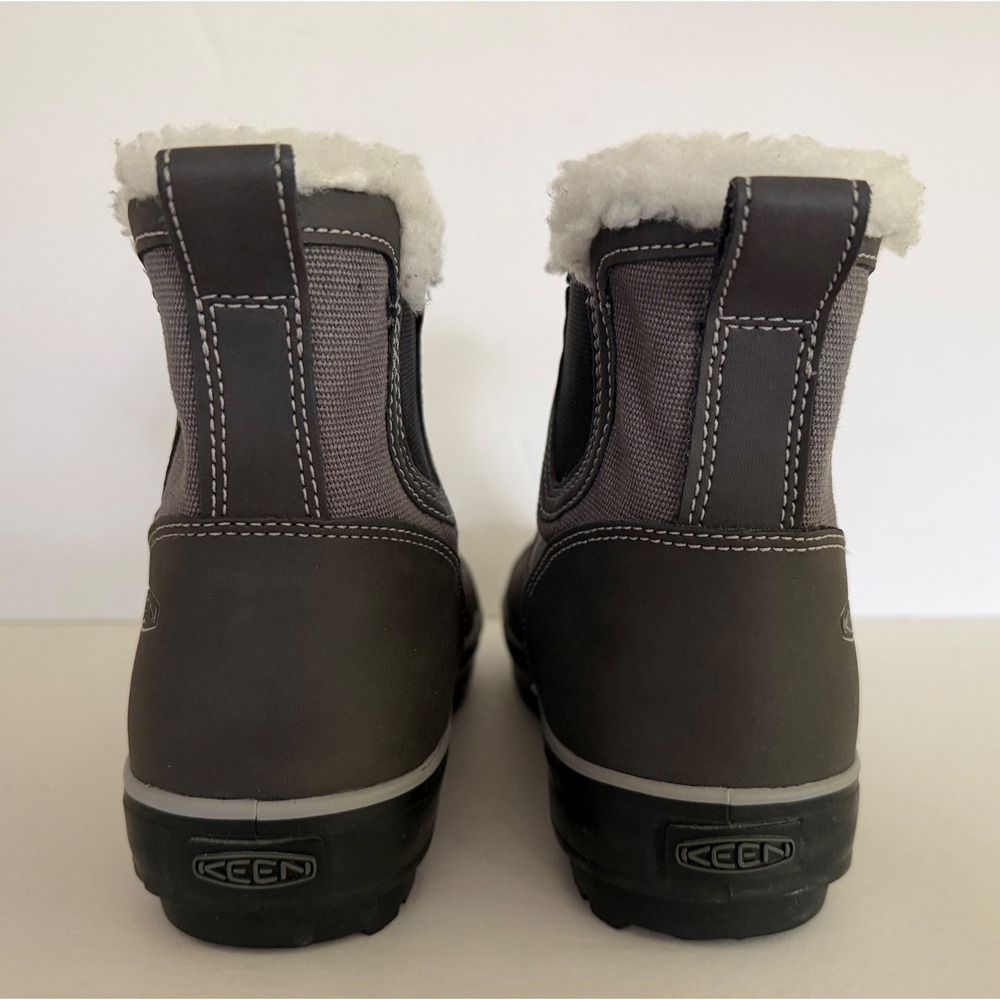 Keen Womens Elsa Chelsea Waterproof Winter Boots Sherpa Lined Gray Pull On 9 - Picture 7 of 10
